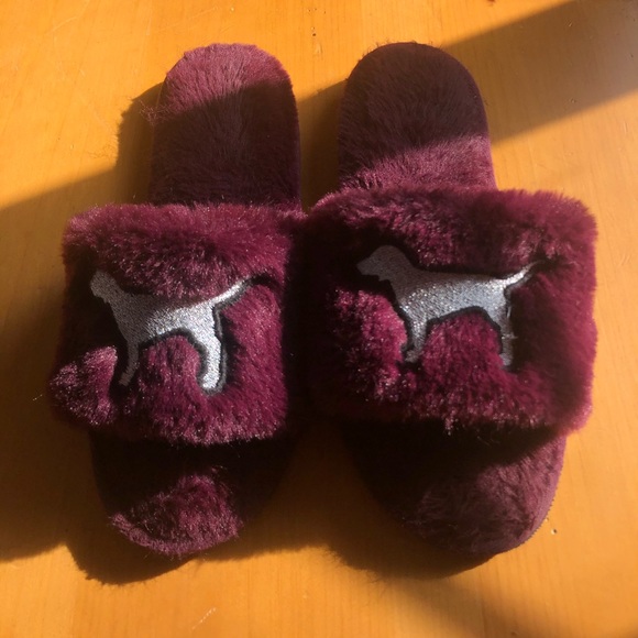 PINK Victoria's Secret Shoes - VICTORIAS SECRET PINK Fuzzy Slides Slippers